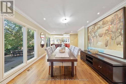 257 Roseland Crescent, Burlington, ON - Indoor Photo Showing Dining Room