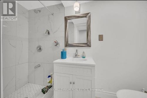 56 Tumbleweed Crescent, London, ON - Indoor Photo Showing Bathroom