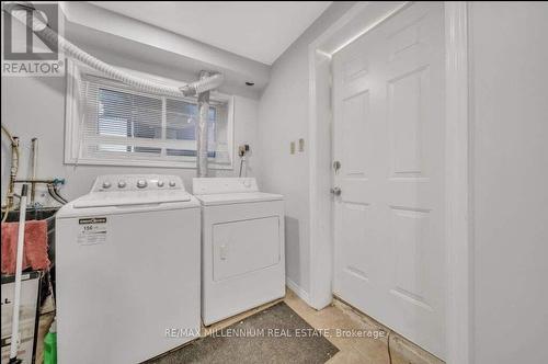 56 Tumbleweed Crescent, London, ON - Indoor Photo Showing Laundry Room