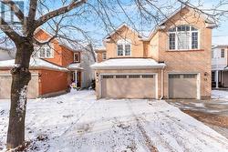 17 COLERIDGE STREET  Ottawa, ON K2C 4C8