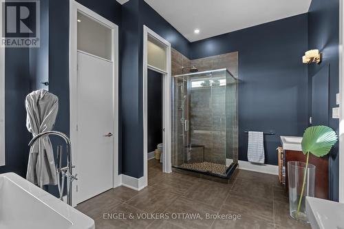 909 Mountainview Avenue, Ottawa, ON - Indoor Photo Showing Other Room