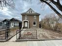 109 28Th Street W, Saskatoon, SK  - Outdoor With Facade 