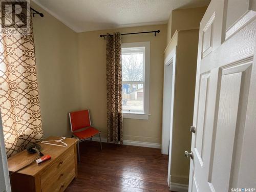 109 28Th Street W, Saskatoon, SK - Indoor Photo Showing Other Room