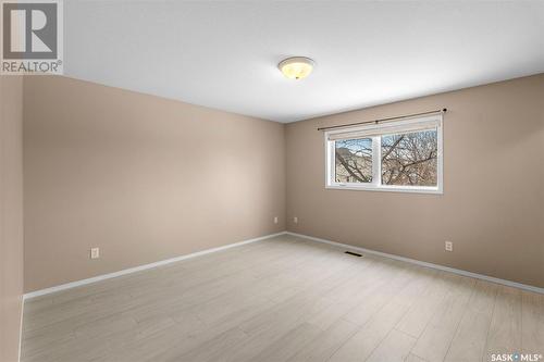 407 Guenter Bay, Saskatoon, SK - Indoor Photo Showing Other Room