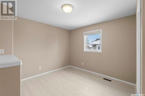 407 Guenter Bay, Saskatoon, SK - Indoor Photo Showing Other Room