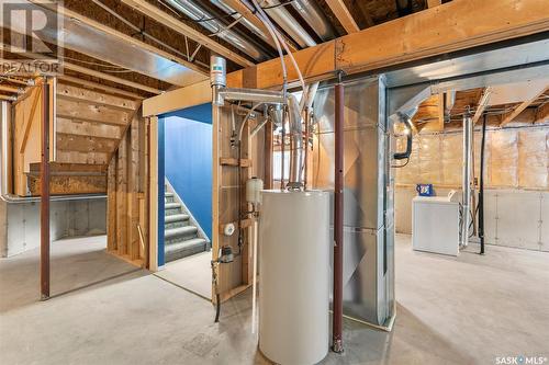 407 Guenter Bay, Saskatoon, SK - Indoor Photo Showing Basement