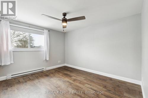 499 Parkview Crescent, Cambridge, ON - Indoor Photo Showing Other Room