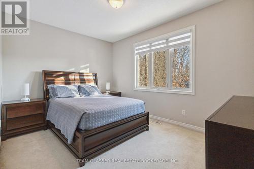 38 Butternut Grove, London, ON - Indoor Photo Showing Bedroom