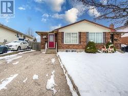 272 BAKERSFIELD DRIVE  Cambridge, ON N1R 6X7