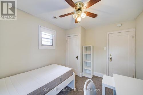 1212 King Street W, Hamilton, ON - Indoor Photo Showing Bedroom