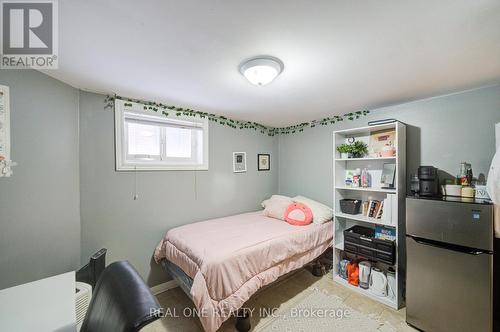 1212 King Street W, Hamilton, ON - Indoor Photo Showing Bedroom