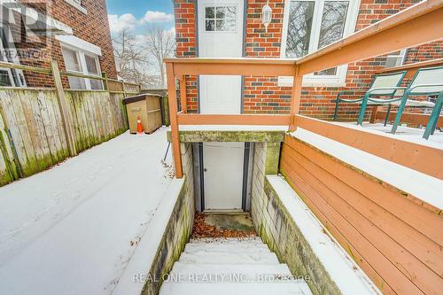 1212 King Street W, Hamilton, ON - Outdoor