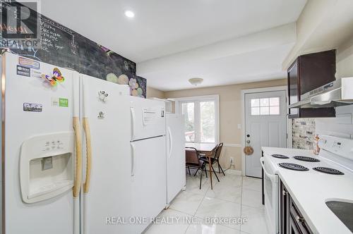 1212 King Street W, Hamilton, ON - Indoor Photo Showing Kitchen