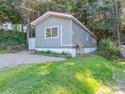 104 Parkway Drive  New Minas, NS B4N 3T2