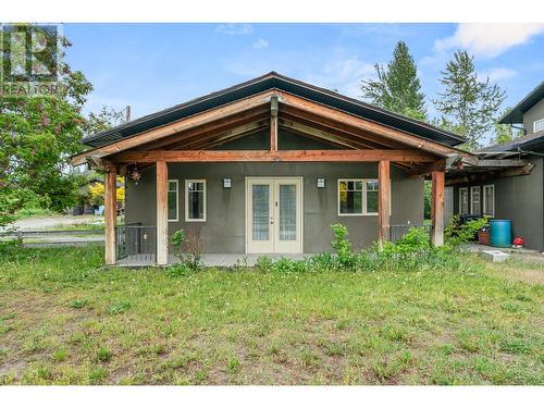 3830 Casorso Road, Kelowna, BC - Outdoor