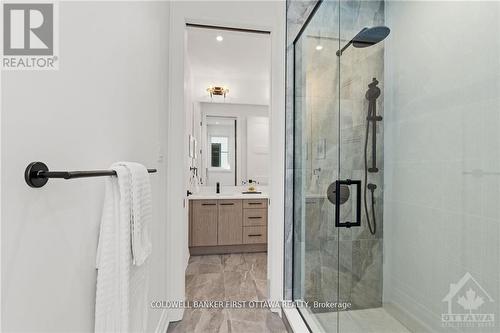 317 Westhill Avenue, Ottawa, ON - Indoor Photo Showing Bathroom