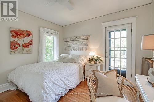 389 Torrance Street, Burlington, ON - Indoor Photo Showing Bedroom