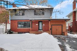 621 WINDERMERE AVENUE  Ottawa, ON K2A 2W7