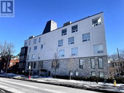 501 - 150 GREENFIELD AVENUE  Ottawa, ON K1S 5W6