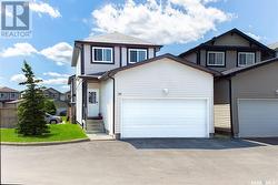 30 202 McKague CRESCENT  Saskatoon, SK S7R 0A6