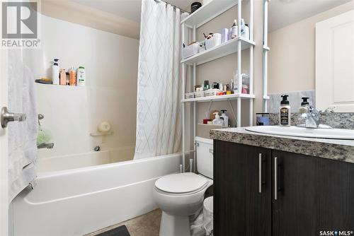 1317 5500 Mitchinson Way, Regina, SK - Indoor Photo Showing Bathroom