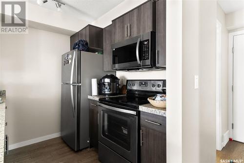 1317 5500 Mitchinson Way, Regina, SK - Indoor Photo Showing Kitchen