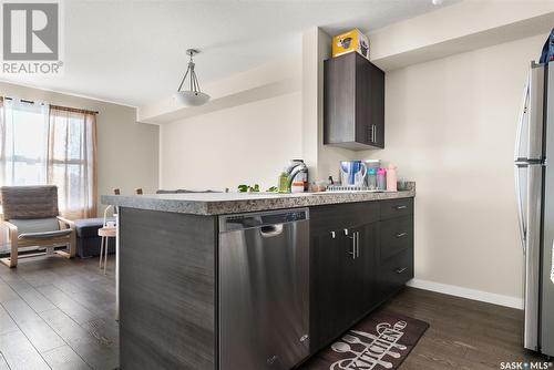 1317 5500 Mitchinson Way, Regina, SK - Indoor Photo Showing Kitchen