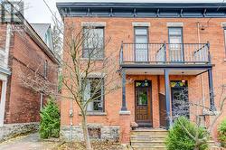 190 PRIMROSE AVENUE  Ottawa, ON K1R 6M6