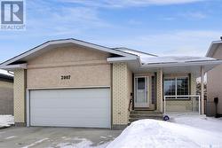 2907 Hayden Park ROAD  Regina, SK S4V 2W8