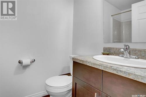 1937 Atkinson Street, Regina, SK - Indoor Photo Showing Bathroom