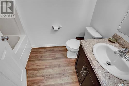 1937 Atkinson Street, Regina, SK - Indoor Photo Showing Bathroom