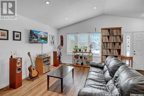 1937 Atkinson Street, Regina, SK - Indoor Photo Showing Living Room