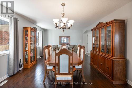 3235 Emilycarr Lane, London, ON - Indoor Photo Showing Dining Room