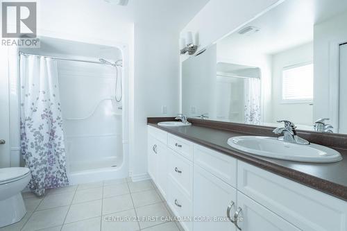 3235 Emilycarr Lane, London, ON - Indoor Photo Showing Bathroom