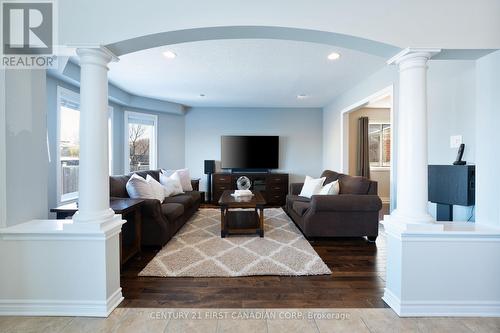 3235 Emilycarr Lane, London, ON - Indoor Photo Showing Living Room