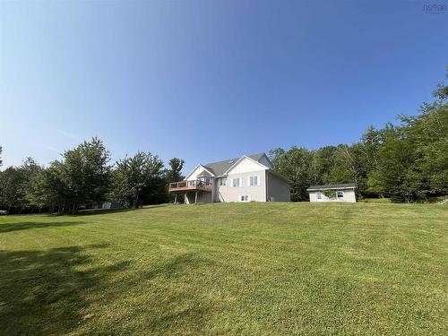 209 Arrowhead Drive, Enfield, NS 