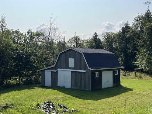 209 Arrowhead Drive, Enfield, NS 