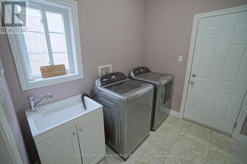 1792 Cedarpark Drive, London, ON - Indoor Photo Showing Laundry Room