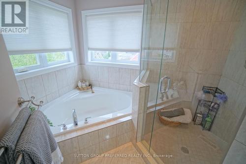 1792 Cedarpark Drive, London, ON - Indoor Photo Showing Bathroom