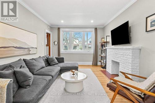 92 Graham Avenue S, Hamilton, ON - Indoor Photo Showing Living Room With Fireplace