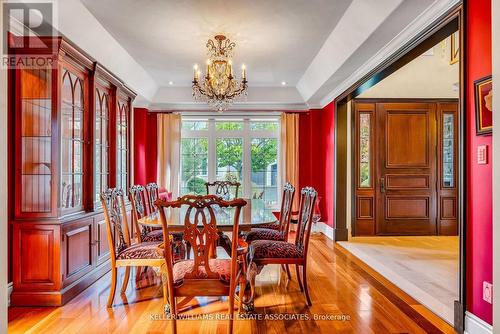 230 Winterborne Gate, Mississauga, ON - Indoor Photo Showing Dining Room