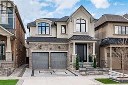 1437 EVEREST Crescent  Oakville, ON L6H 3S4