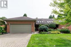 19 - 40 QUINELLA DRIVE  London, ON N6K 4K9