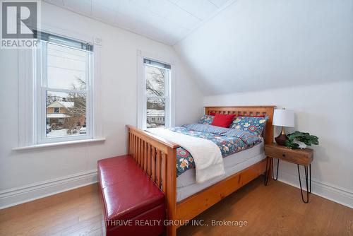 560 Grosvenor Street, London, ON - Indoor Photo Showing Bedroom