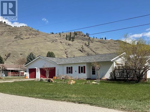 547 Eighth Avenue, Midway, BC - Outdoor