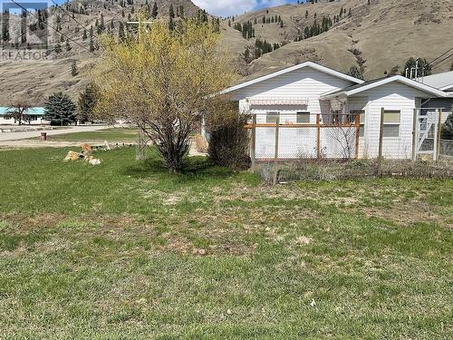 547 Eighth Avenue, Midway, BC - Outdoor