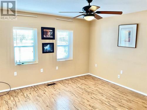 547 Eighth Avenue, Midway, BC - Indoor Photo Showing Other Room