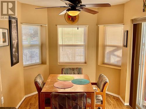 547 Eighth Avenue, Midway, BC - Indoor Photo Showing Dining Room