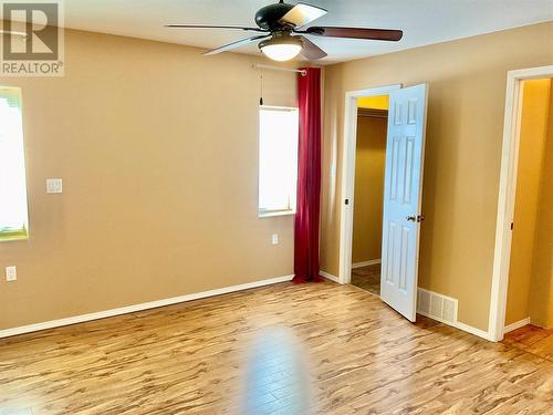 547 Eighth Avenue, Midway, BC - Indoor Photo Showing Other Room