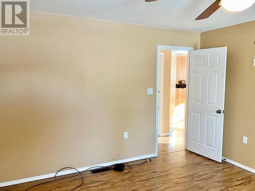 547 Eighth Avenue, Midway, BC - Indoor Photo Showing Other Room